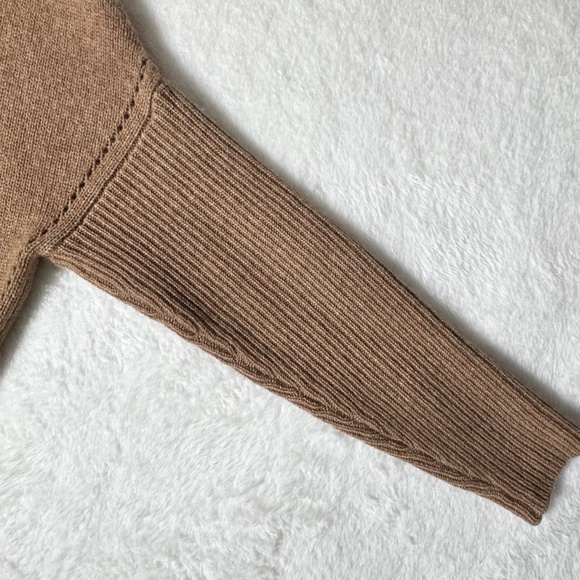Lord & Taylor 100% Cashmere Sweater Relaxed Fit Caramel/Camel Tan Women's XS/S - Picture 8 of 13